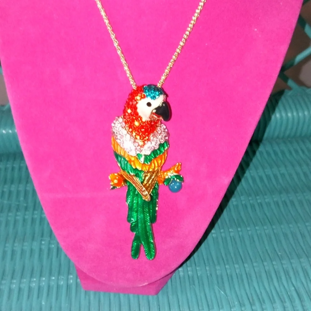 Parrot Rhinestone Betsey Johnson Necklace - Picture 3 of 5